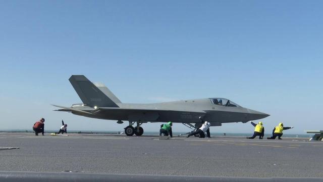 “四川舰”出海兵贵神速	，巨舰还没服役就已形成威慑