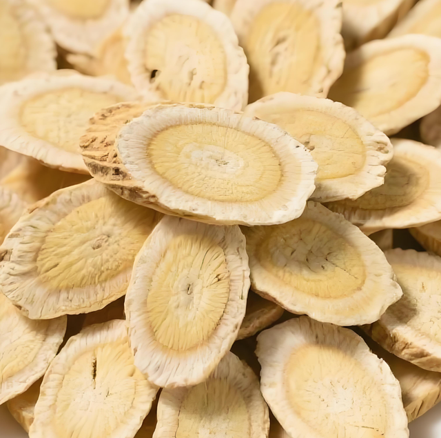 炖排骨别总放玉米胡萝卜，换这几样小食材，味道更棒还特滋养