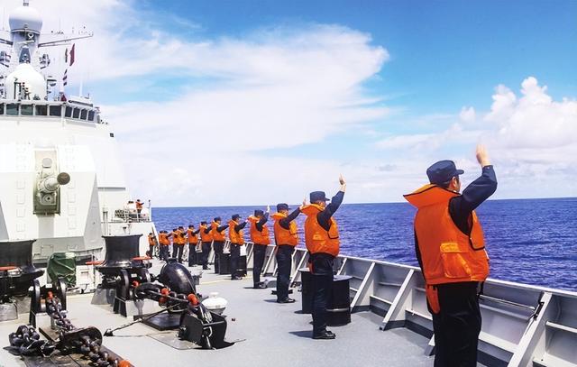 别嘲笑特朗普了	，战列舰逆袭航母是趋势，我们会跟风建造吗