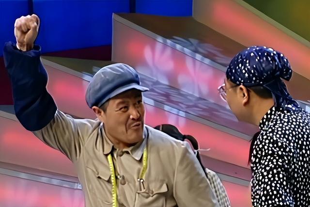 80岁何庆魁不再隐瞒，坦言与赵本山的“真实关系”，宋丹丹说对了