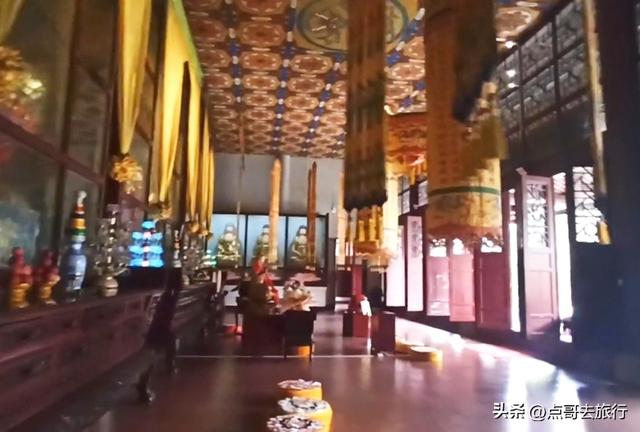 成都黄龙溪被冷落的寺庙，位置堪称绝佳，现32尊观音化身像！