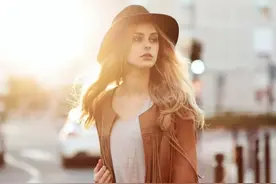 欧洲美女带中国男友回家后：中国不可怕，可怕的是中欧生活差太大图片