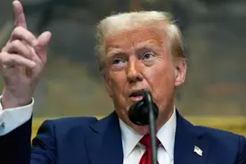 美军空袭胡塞武装却骑虎难下，祖国统一必须有地面作战决心！图片