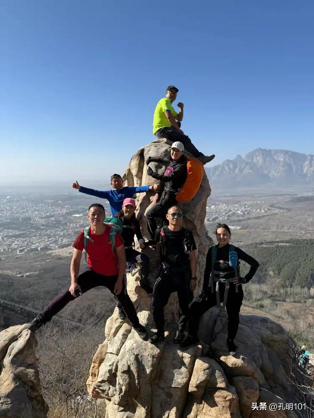 “向野而生,向阳而行”~嵩山野驴背〈都市穿行〉游记