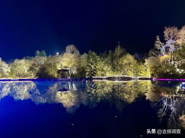4小时13分！“上午赏长白山秋景、下午逛北京胡同”的梦想照进现实