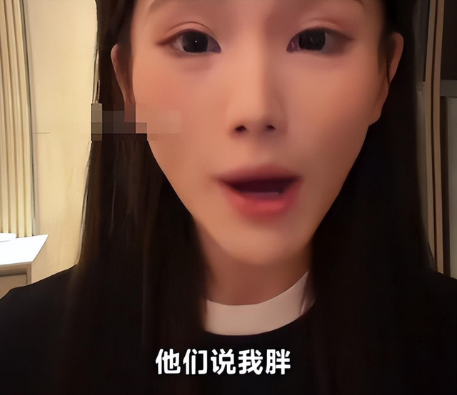 宋晓峰女儿被曝在三亚点男模！吃干抹净不付钱，老父亲的脸丢尽了