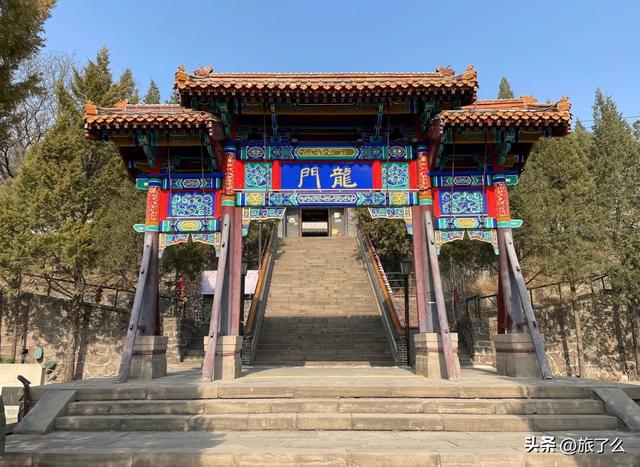承德市现有A级景区55家，其中5A级2家，4A级16家 3A级26家 2A级10家