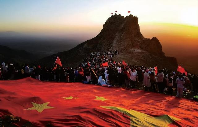 家国同庆·青春绘梦，滚钟口景区解锁N种心动玩法