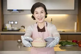 儿子刚上学，保姆就回了老家，春节前我去看她，当即做出一个决定图片