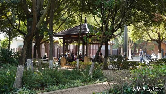 焕新亮相！建水永祯文化广场改造完成全新开放