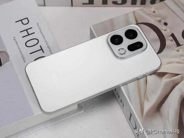 超薄潮流遭到瓶颈 苹果有些做法不值得效仿