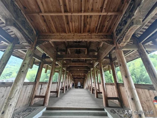 藏在浙南九寨沟里的红色秘境!可亲子徒步,在清溪飞瀑里寻凉意!