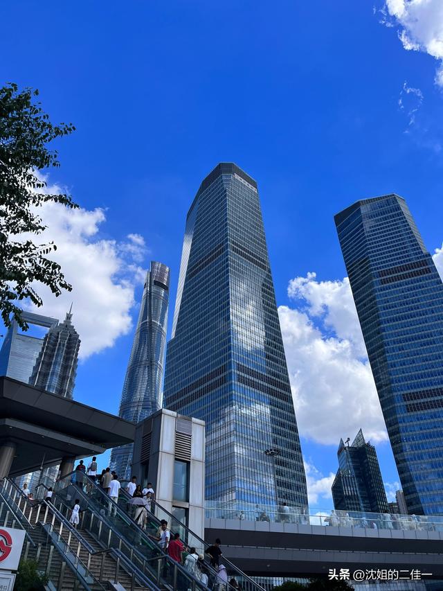 记录2025年上海东方明珠与四平路同济大学感受