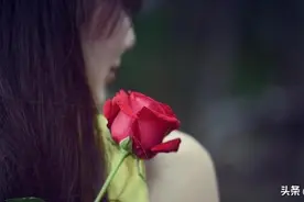 男人的心里，装着其他女人，是有“特殊反应”的图片