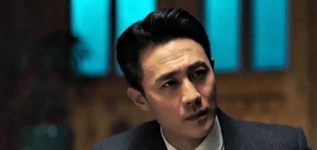 《隐锋》贾云武服毒自尽前留供词	，才懂他愚忠终成一场笑话。