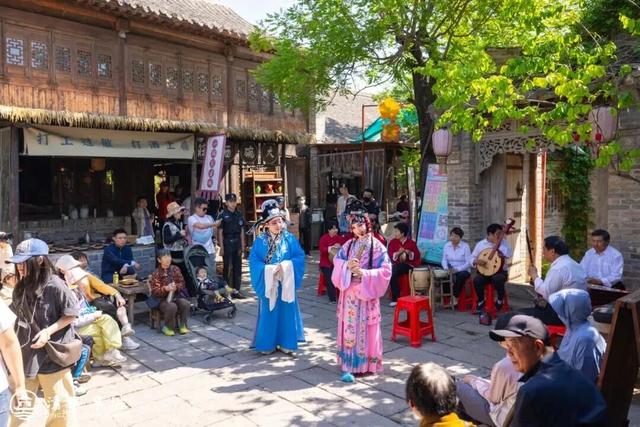 不出济南国庆度假“天花板”，寻泉、烟花、演艺等一天玩不完！