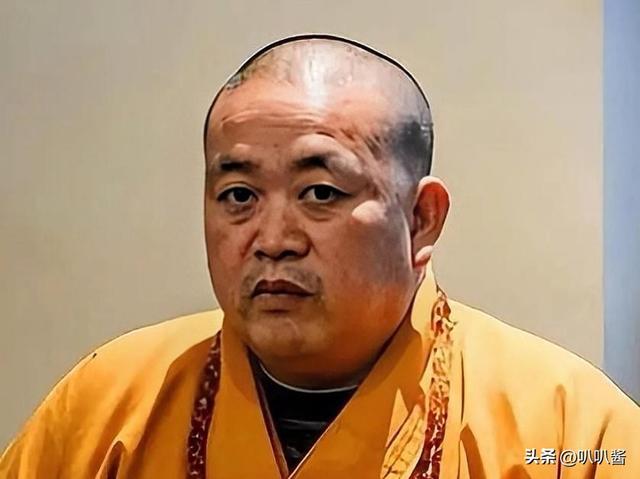 拔出萝卜带出泥，佛协对释永信再下重手，“遮羞布”彻底被撕开