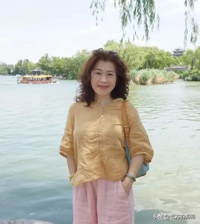 女人五十多岁了，还对异性有兴趣吗？六位大姐说出了大实话