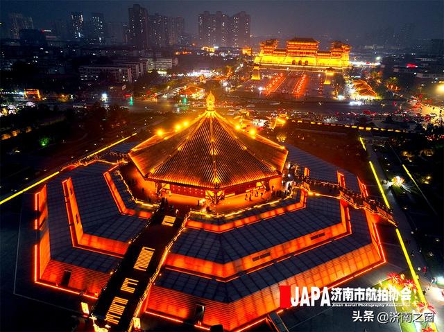 夜探隋唐：在光影里触摸洛阳的千年脉搏