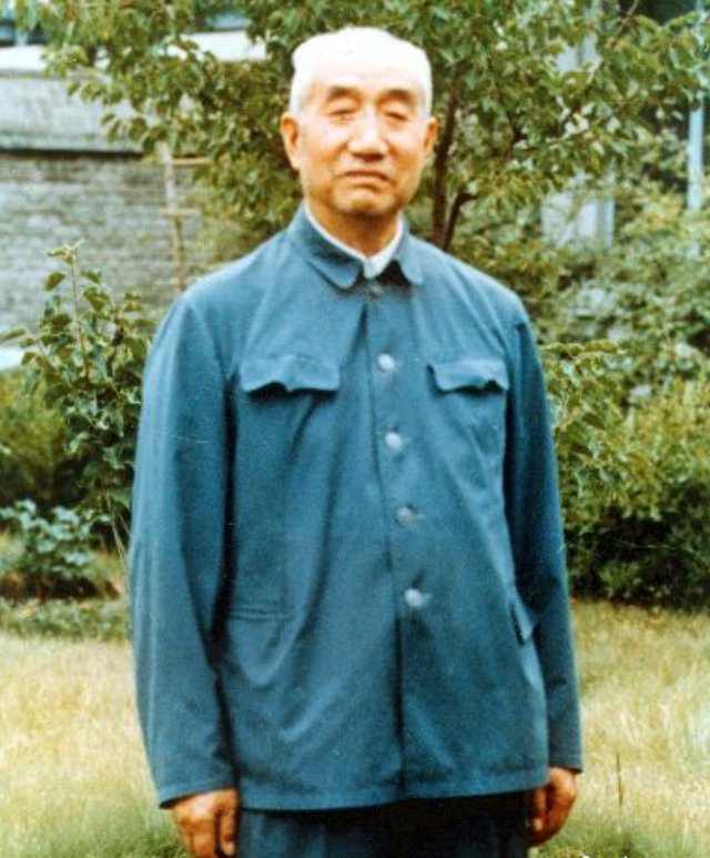开国十大元帅，毛主席尊敬谁，喜欢谁，放心谁，器重谁，倚重谁？