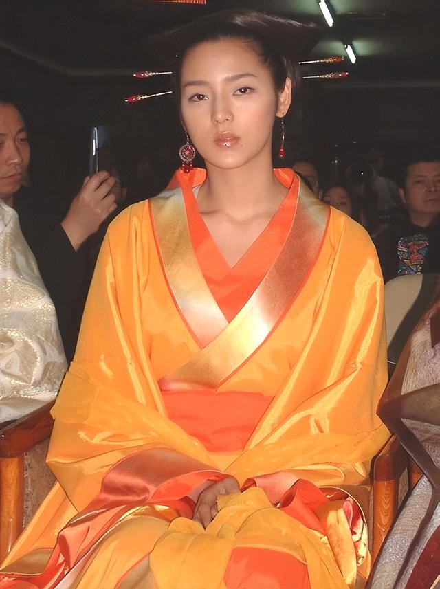 天地间有六界，玉帝只主宰三界，另外三界是谁在掌管？