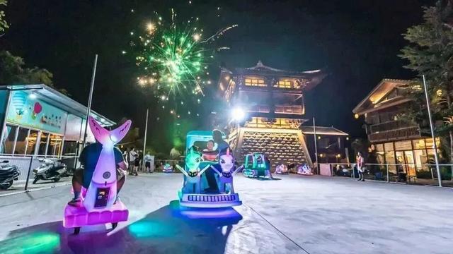 5分钟到达新兴南站！凭高铁票住房享9折优惠、泡汤泉低至¥48元/人！来禅域小镇玩转两天一夜！