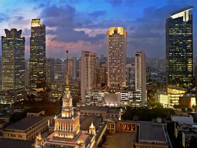 上海顶级酒店进化史：从外滩传奇到云端之巅
