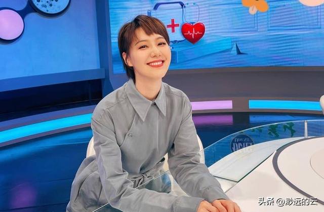 讨好大佬，陪睡上位，遭央视“开除”	，她身上的标签哪个才是真的