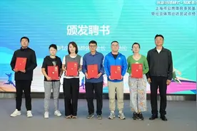 来自不同行业的他们，成为申城社会体育活动的持证“啄木鸟”图片