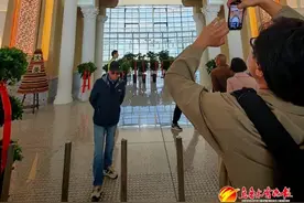 乌鲁木齐天山国际机场北航站区，这些打卡点轻松出大片图片