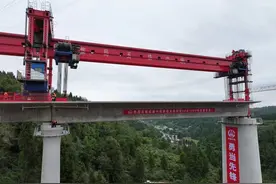 成渝中线高铁新进展！安岳到大足段开始架梁图片