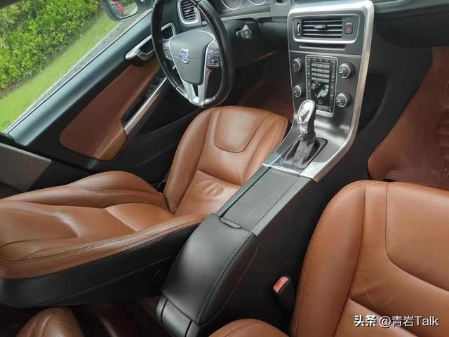 没门把手，没实体按键，反人类的汽车设计不想忍了