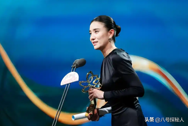 大衣哥跳楼身亡、赵本山灵堂、宋佳知三当三，谣言为何越来越离谱