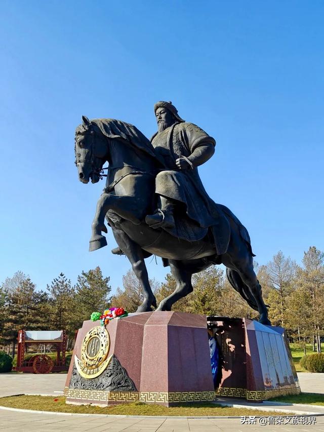 低调的财富绿洲：解锁鄂尔多斯的秘境之旅