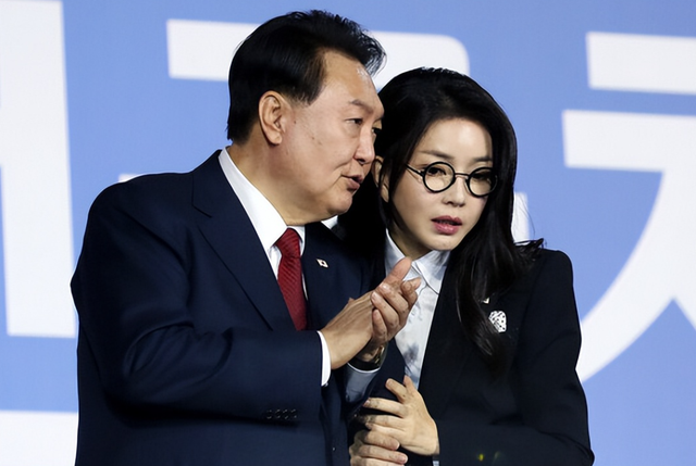美国服软！李在明成功扳回一局，立马落子中国，亮出一张外交王牌
