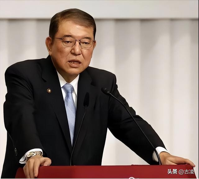 想不到吧，表面呆板木讷的石破茂，竟是日本近十年三观最正的首相