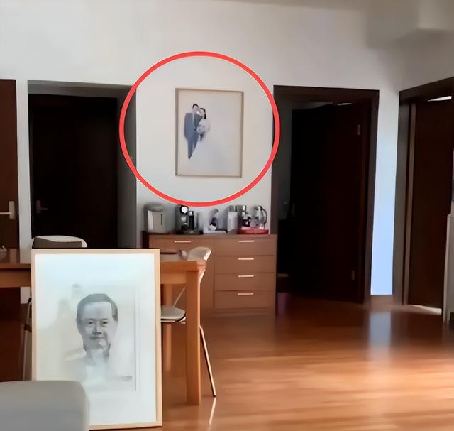 杨振宁离世仅半月，翁帆近况曝光，入职清华没编制，明年剑桥留学