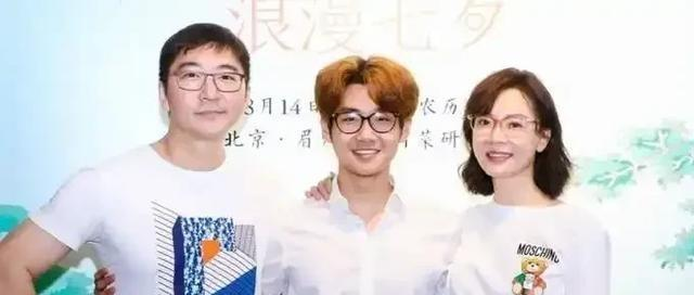 陈数14年陪继子长大，丈夫消失两年，这段婚姻为何如此安静