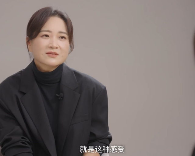“消失”一年后，43岁的贾玲官宣喜讯，全网恭喜，终于等到这一天