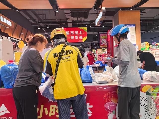 外卖大战最痛苦的是小商家！都点外卖没有堂食，幸亏国家紧急叫停