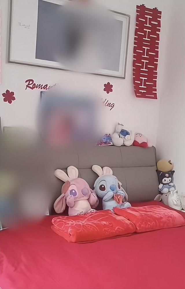 监控曝光！山西一男子因前女友拒复合持刀闯入家中，女子哥哥在家门口遇害，案件将开庭