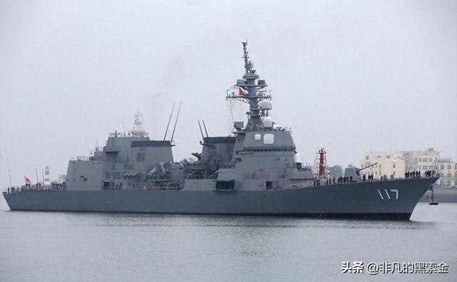 瞒了381天，日本突然公布一件事：去年052D朝它主力军舰开了两炮