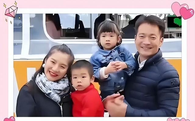 卓伟爆喻恩泰离婚内幕，内容炸裂，暗藏隐情，网友：有钱就变坏？