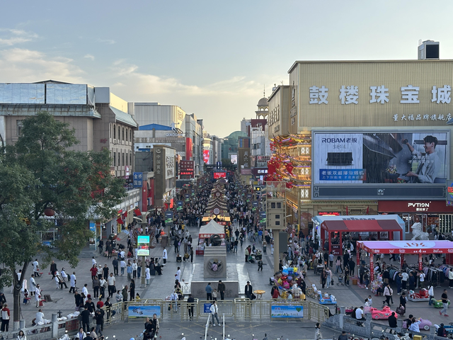 区媒看银川丨商文旅农体酒握指成拳，让“消费在银川”金字招牌越擦越亮
