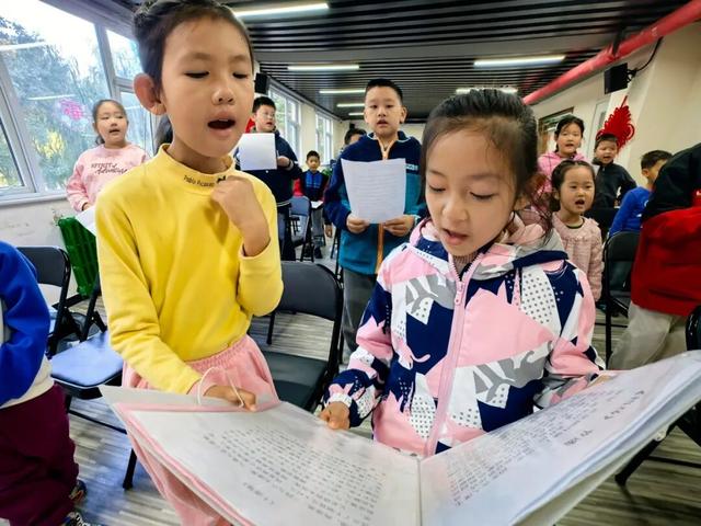 石景山区：五里坨街道图书分馆，打造居民家门口的文化旅行打卡地