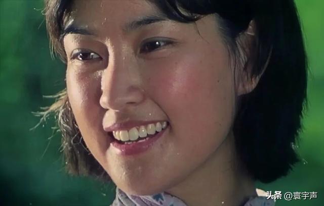 刘晓庆担心的事发生了！意外摔倒、分人不清，75岁不服老不行了？