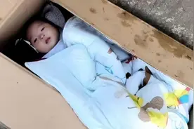 “拾荒妈妈”终生未嫁，抚养30多名弃儿，如今孩子却多半不联系她图片