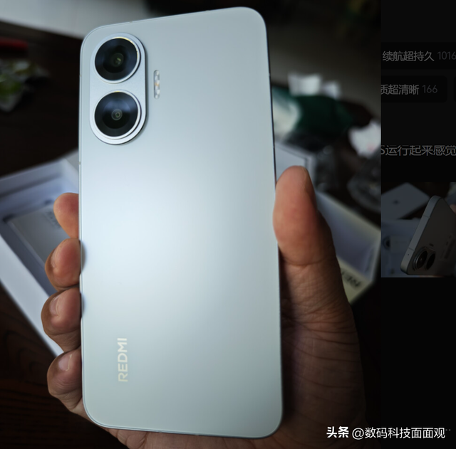 2025年双十一手机销量，iPhone17系列领跑，两款安卓机型备受追捧