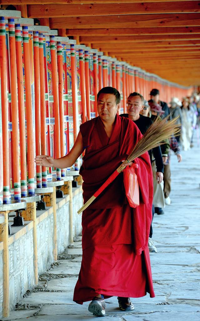 行摄甘南(6) -- 《拉卜楞寺的三百年梵音史诗》