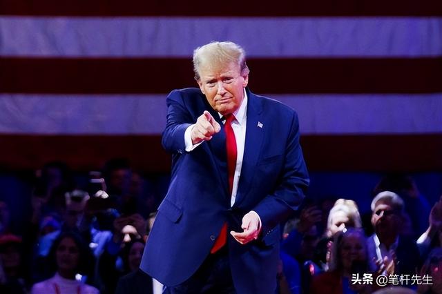 美国撕裂背后的深层博弈：全球与乡土的对抗何时休